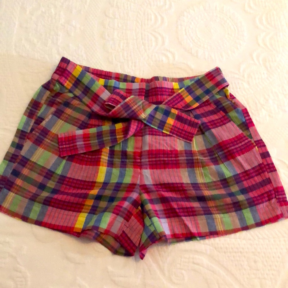 J-Crew multicolor plaid shorts with tie. - Picture 5 of 13